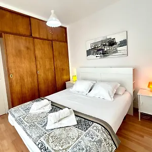 Carrer D'olesa Appartamento Barcellona